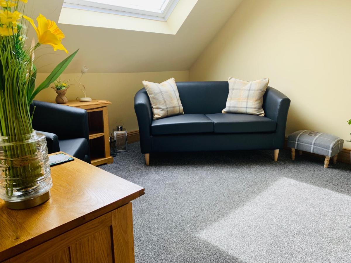 Lakeview Guest House Stranraer Bagian luar foto