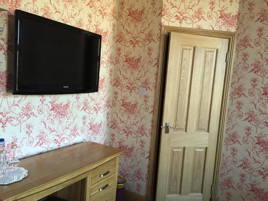 Lakeview Guest House Stranraer Bagian luar foto