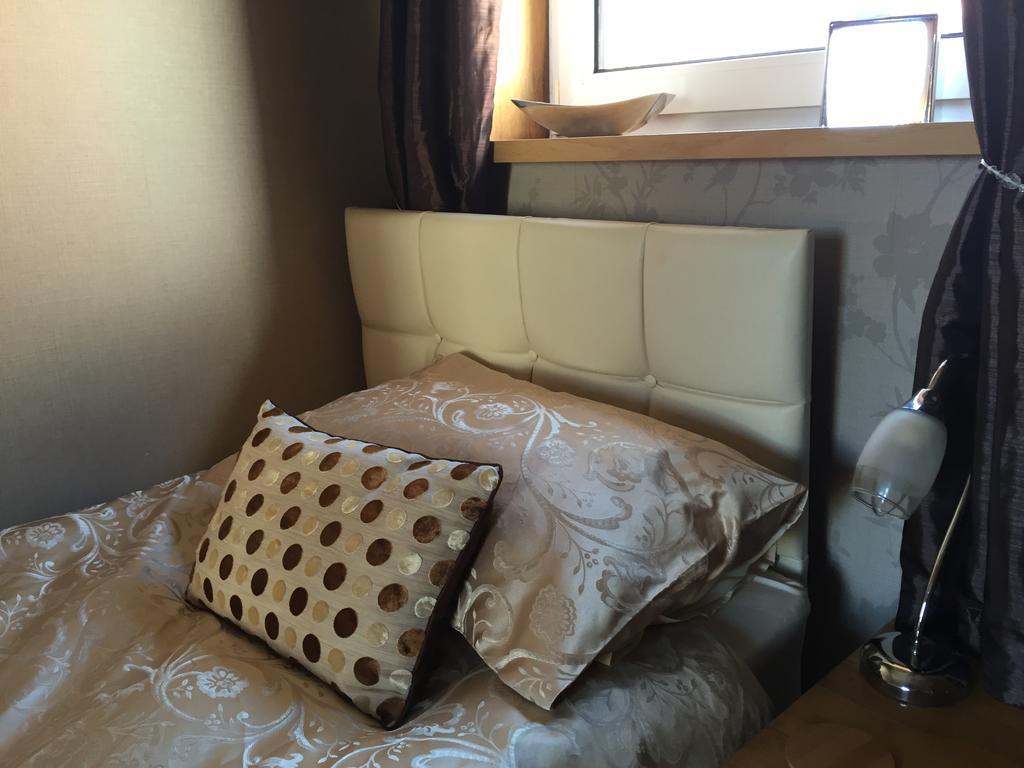 Lakeview Guest House Stranraer Bagian luar foto