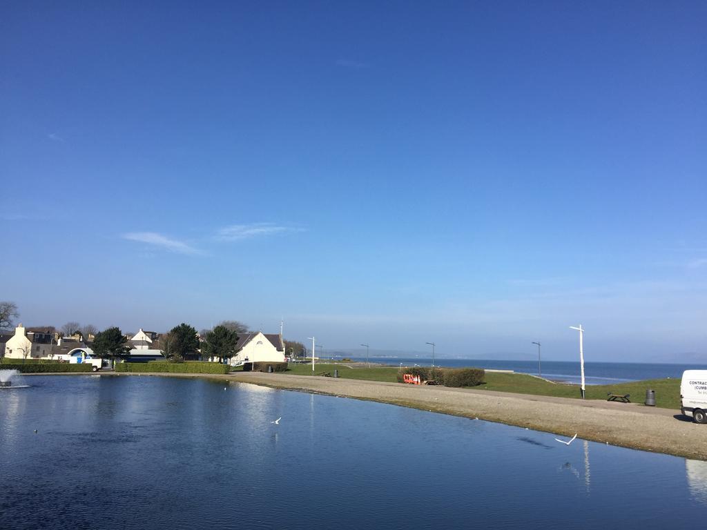 Lakeview Guest House Stranraer Bagian luar foto