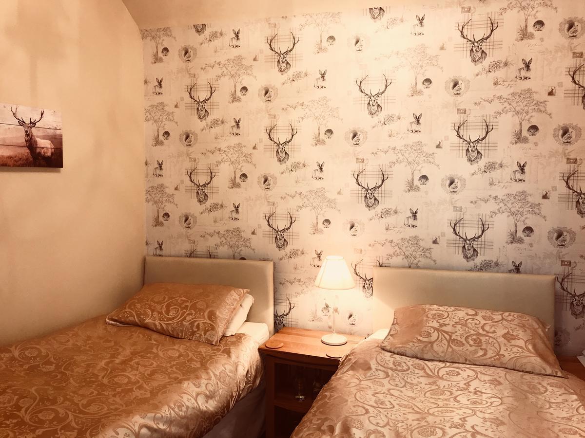 Lakeview Guest House Stranraer Bagian luar foto