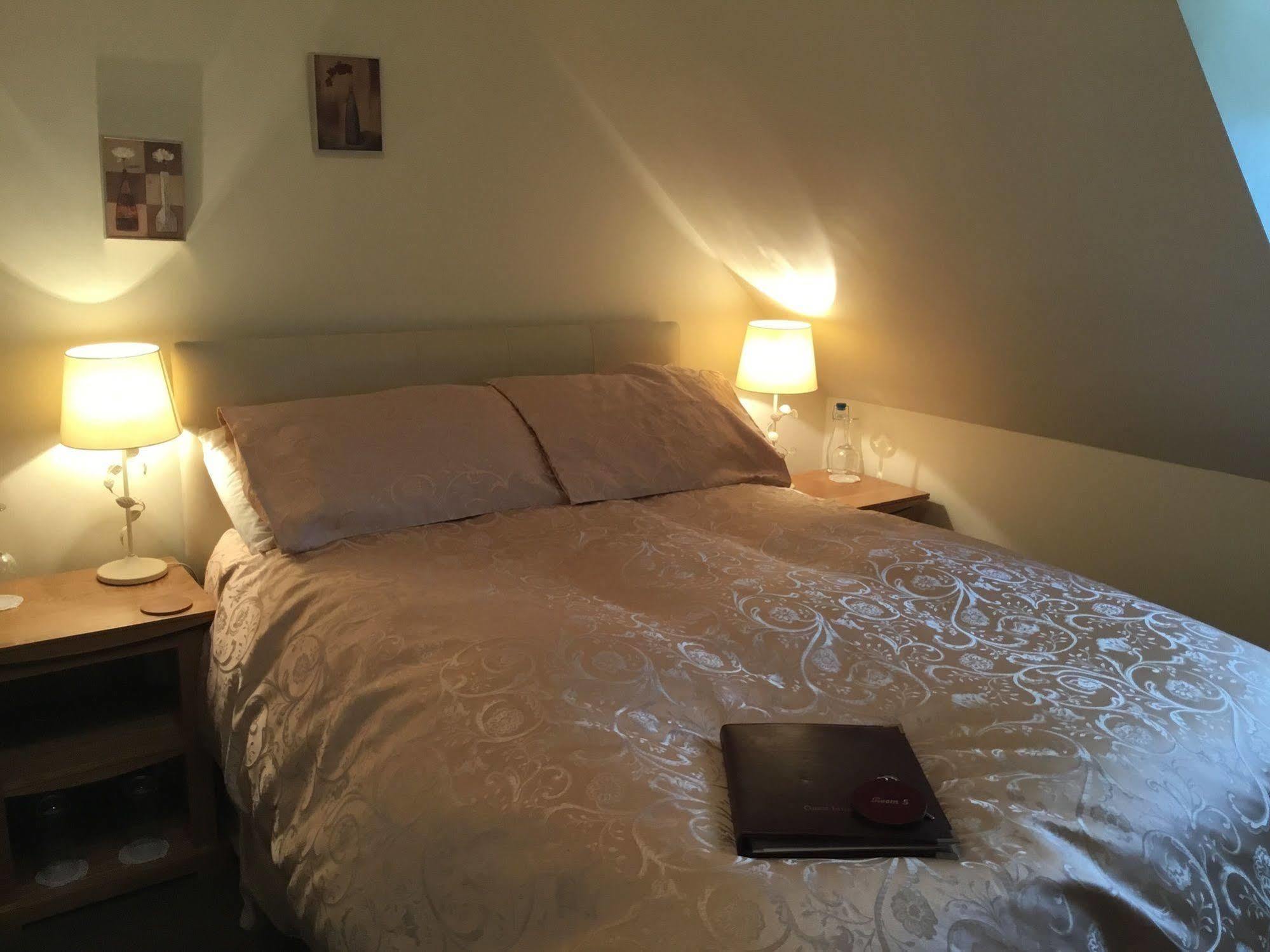 Lakeview Guest House Stranraer Bagian luar foto